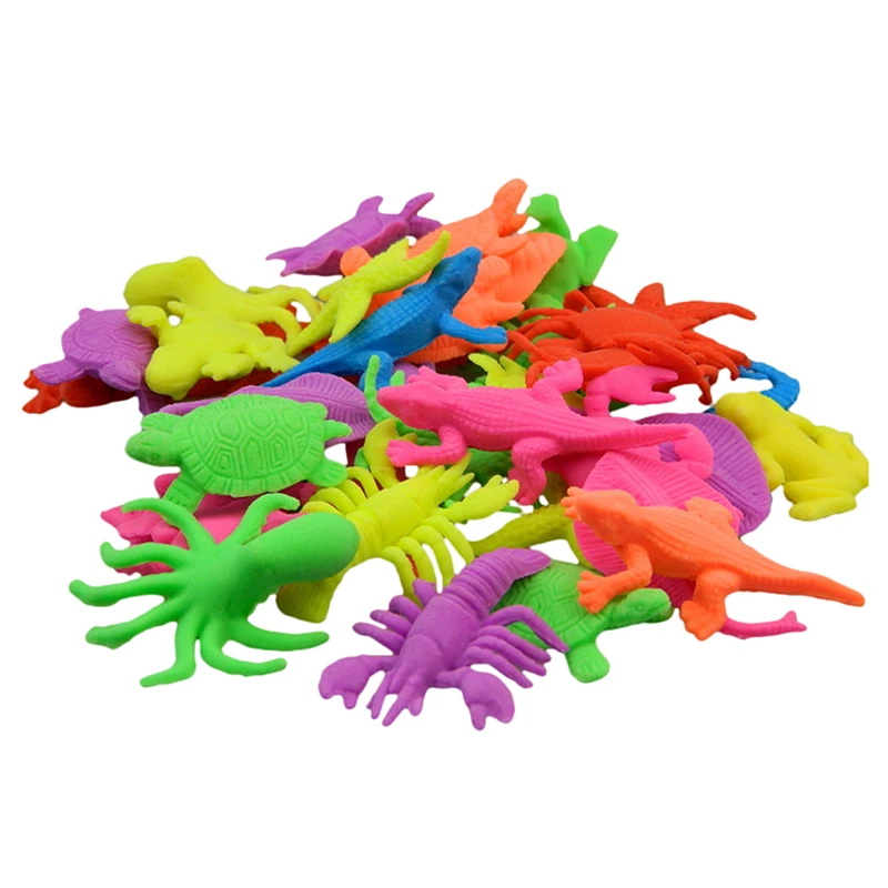 10pcs Mini Animals Foam Water Toy Swimming Pool Water Absorption