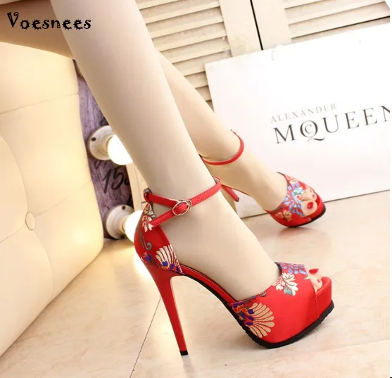

Fashion Floral Cotton Fabric Shoes Woman Sandal Embroider High Heel 13CM Women Sandals Ethnic Flower Party Bridal Shoes Mujer