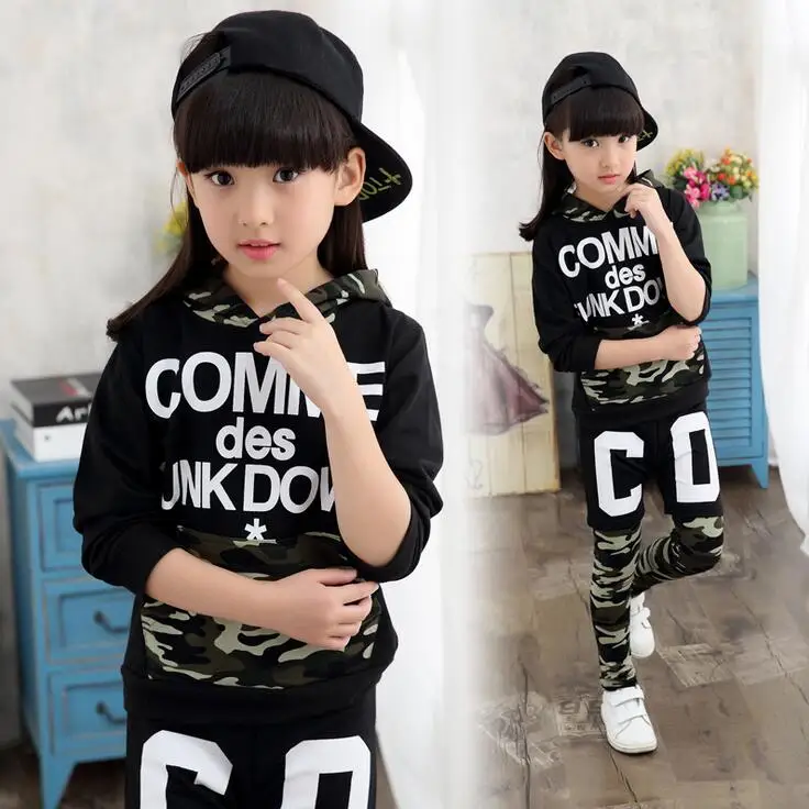 

Newest Camouflage Clothes For Boys Print Letter Roupas De Menina Hooded Children Hip Hop Clothing Long Sleeve Sweaters for girls