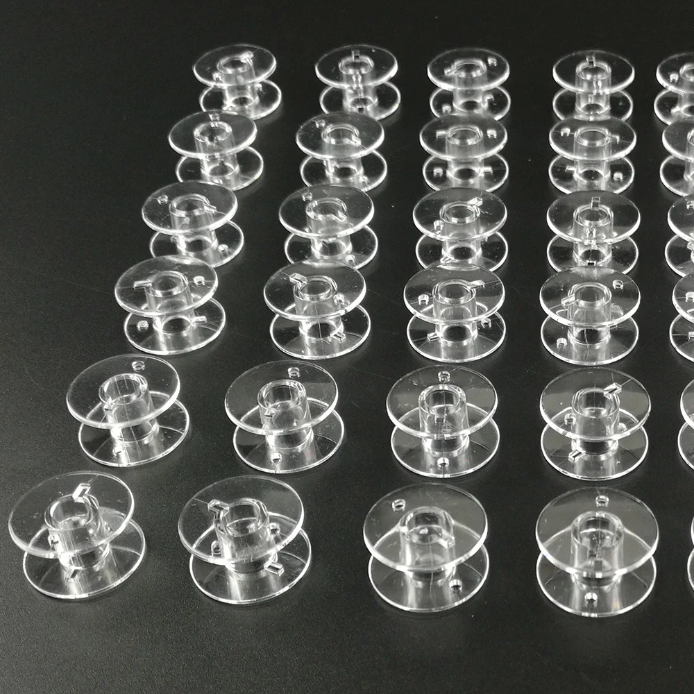 

50Pcs Plastic Empty Wire Spools Bobbins Round Ends Cord Ribbon Sewing Storing String White for Thread String Hand Craft Tools