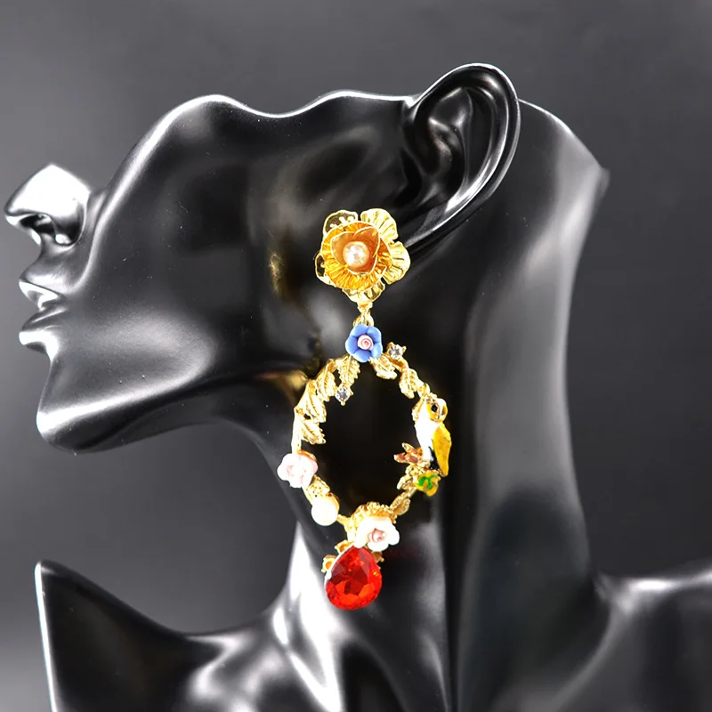 Piercing Pearl Tassel Long Earrings for Women