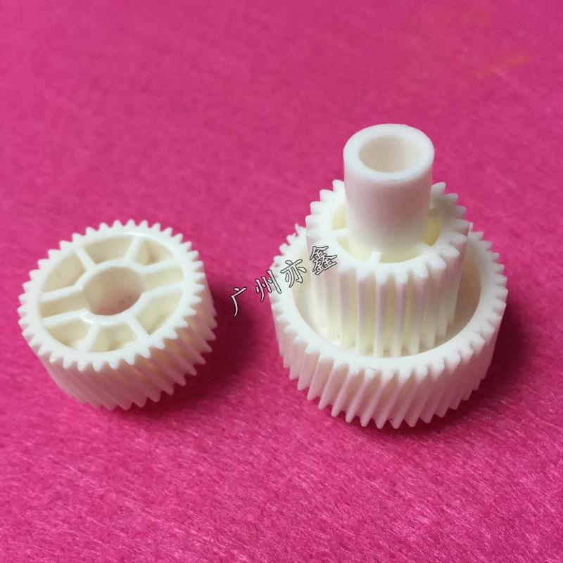 

Compatible new Developing Motor Gear For Ricoh Aficio MP7500 8000 1075 2075 8001 2090 7000 700 Copier Spare Parts, B141-5305