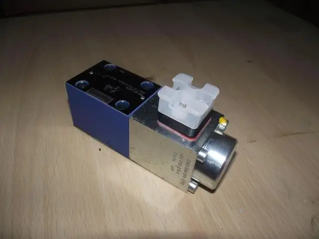 

[ZOB] 0811402016 Germany Rexroth proportional overflow valve DBETX-10/315G24-8NZ4M