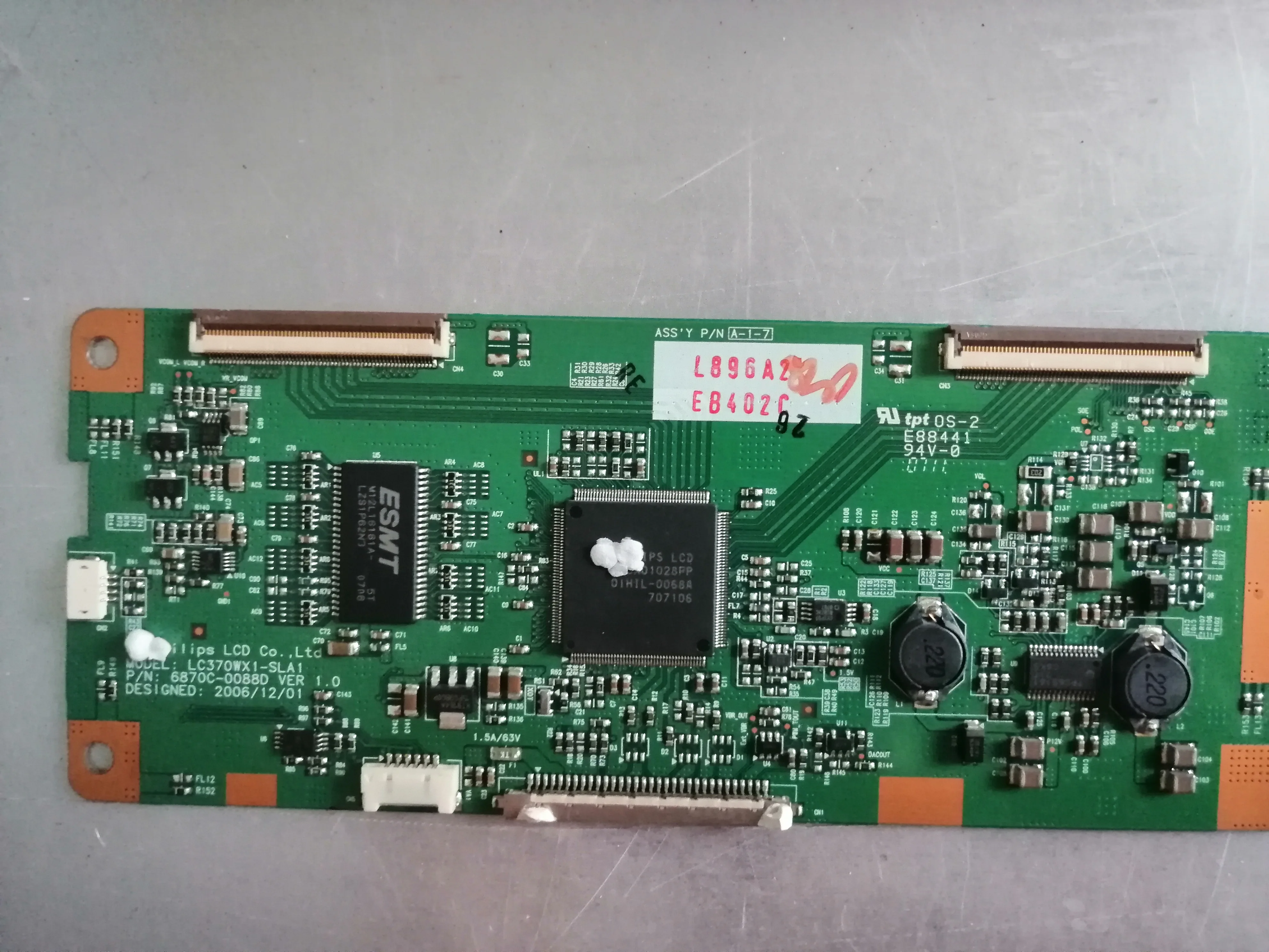 

original lcd lc37m1 logic board 6870c-0088d / connect with lc370wx1 T-CON connect board