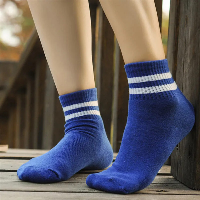  outdoor sports socks Hip Hop Unisex Couple Creative Harajuku Letter Cotton Skateboard Sock Comfortable Socks #4O09 (2)