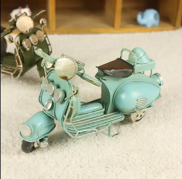 Украшения для дома, фигурки из металла, винтажные классические модели мотоциклов - Цвет: Зеленый