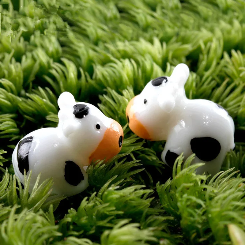 

Mini 10pcs Cow dolls Bottle decoration supplies moss micro landscape deco Garden deco Creative handicrafts