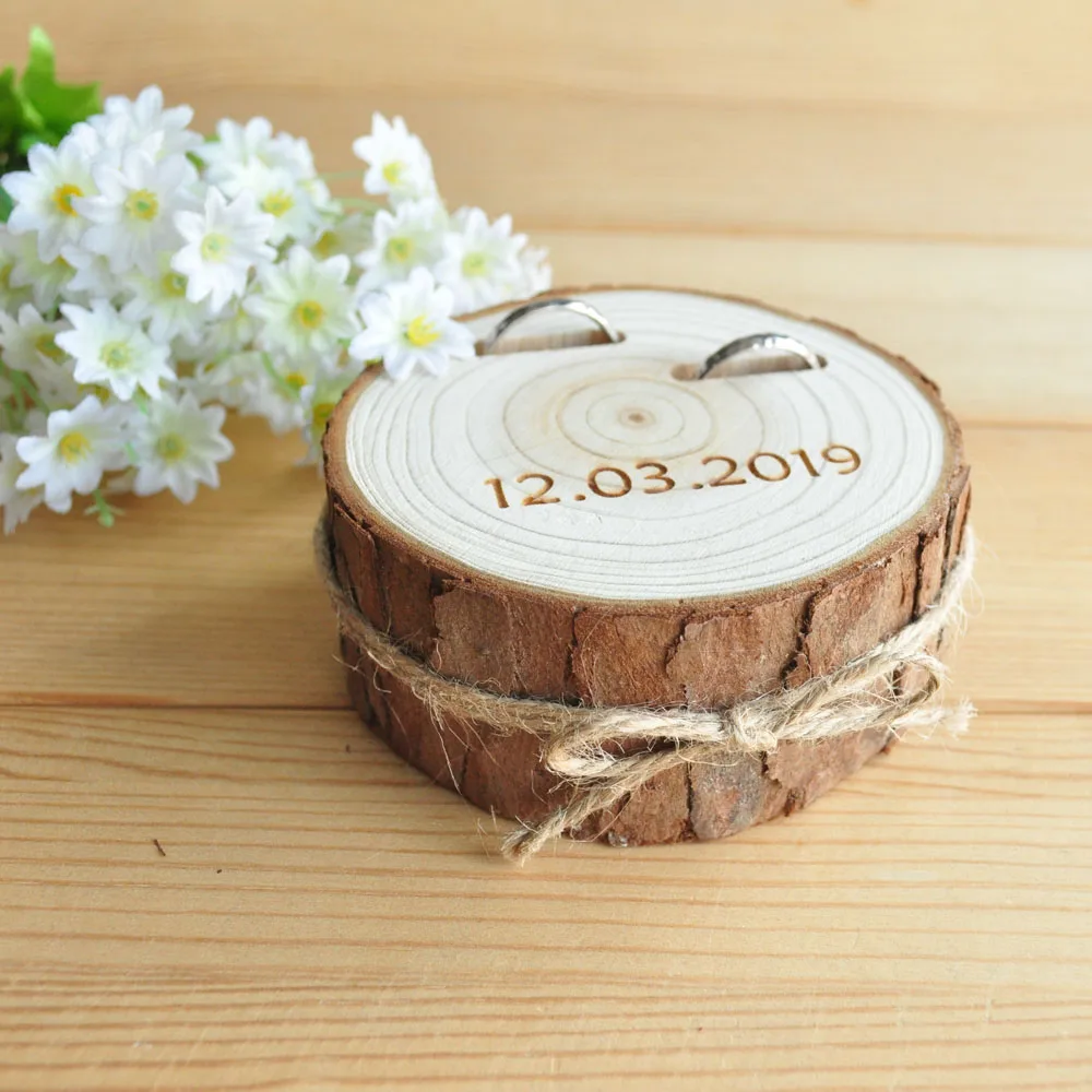 

Rustic Wooden Wedding Ring Box,Personalized Ring Box,Round Ring Bearer Box,Ring Holder or Wedding Party