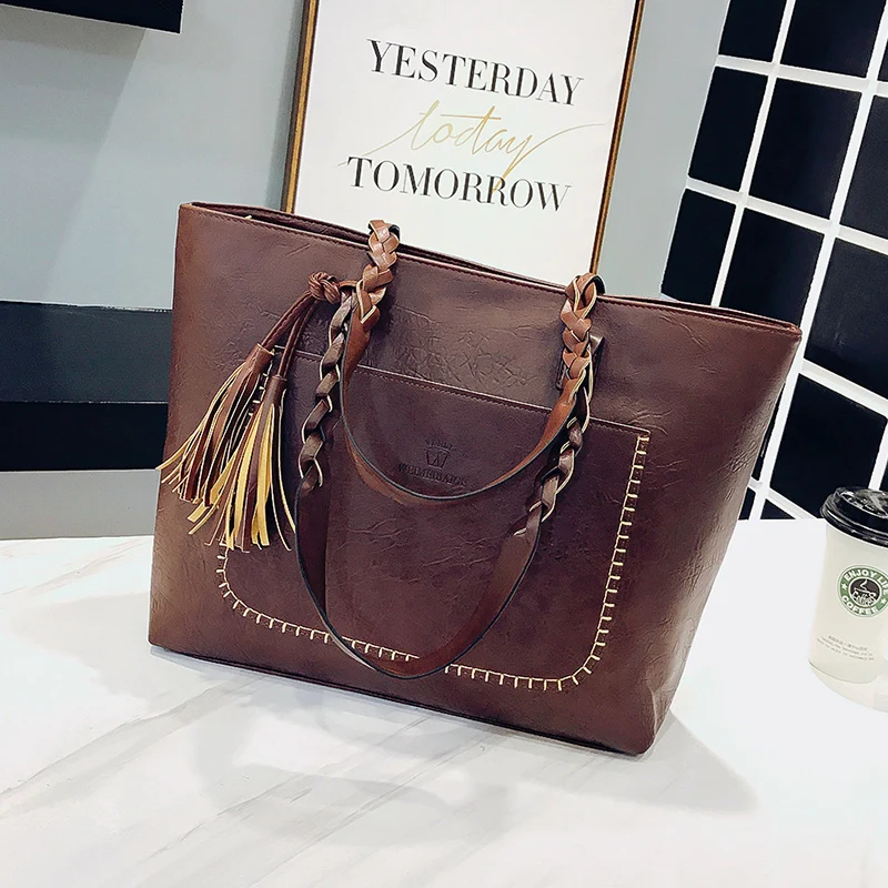  2019 Large Capacity Women Bags Shoulder Tote Bags bolsos New Women Messenger Bags With Tassel Famou - 32796150236