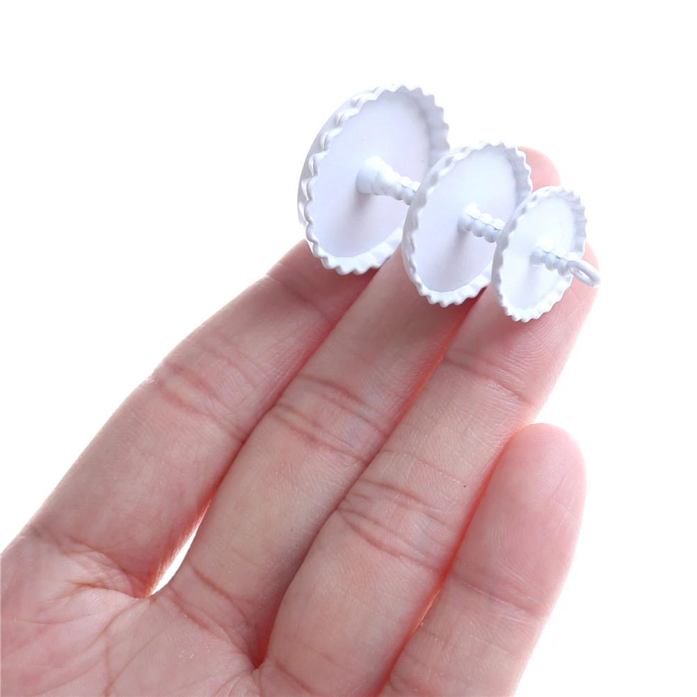 1 pièces Miniature 3 couches métal fruits Desserts Snack support semblant jouer cuisine meubles jouets 1/12 maison de poupée