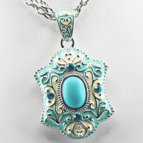 

Green Crystal Zircon Enamel 925 Sterling Silver Jewelry Pendant TE405