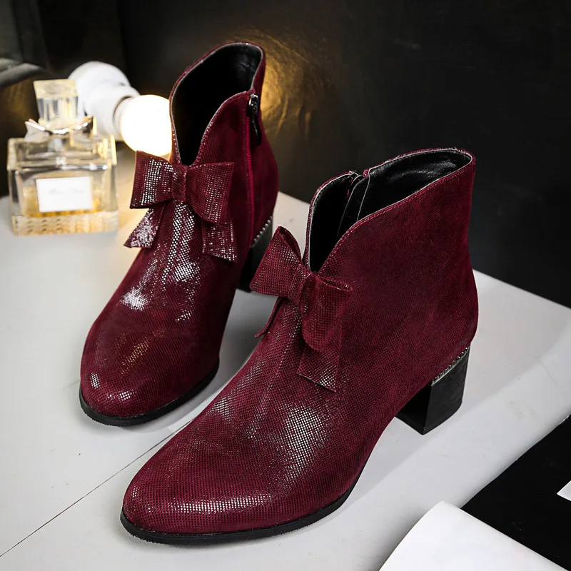 botas de piel de hormiga