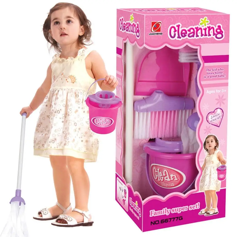 role play cleaning set