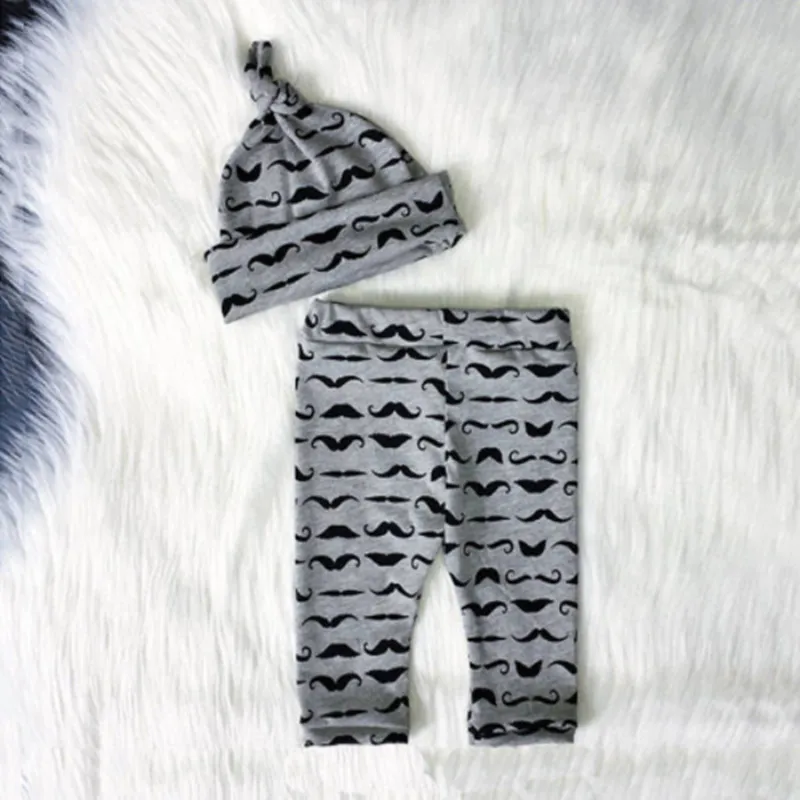 Conjuntos de Roupas de Bebê T camisa plus Calça plus Chapéu 2017 0 18 m 3 Pcs Outono Bebê Meninos Roupas Set Infantil Baby Mini Tops 3 Pcs Set Roupas 8 Conjuntos de roupas
