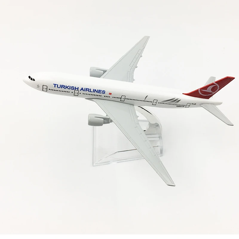 トルコ航空Boeing 777-300ER トルコ航空、777-300ERを15機発注コミットメント
