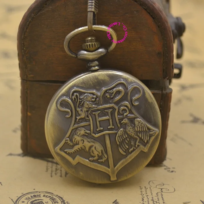 

wholesale Hogwarts School Badge Harry Potter Pocket Watch Quartz H fob Watches Men Necklace Chain woman bronze vintage retro new