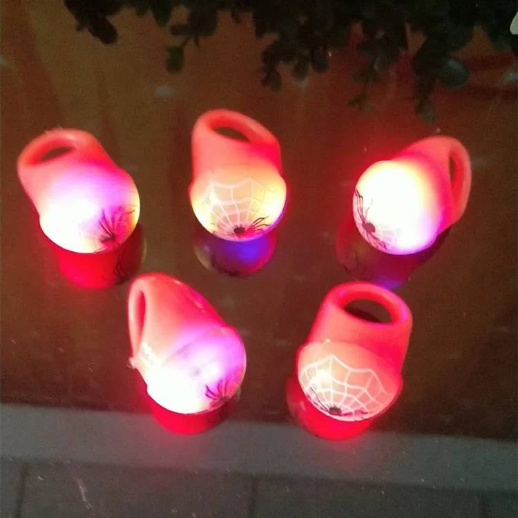 Finger Rings Light Up Party Favors Freaky Accessories Halloween Luminous Terror Eyeball Spider LED Flash Kids Lamp Toy