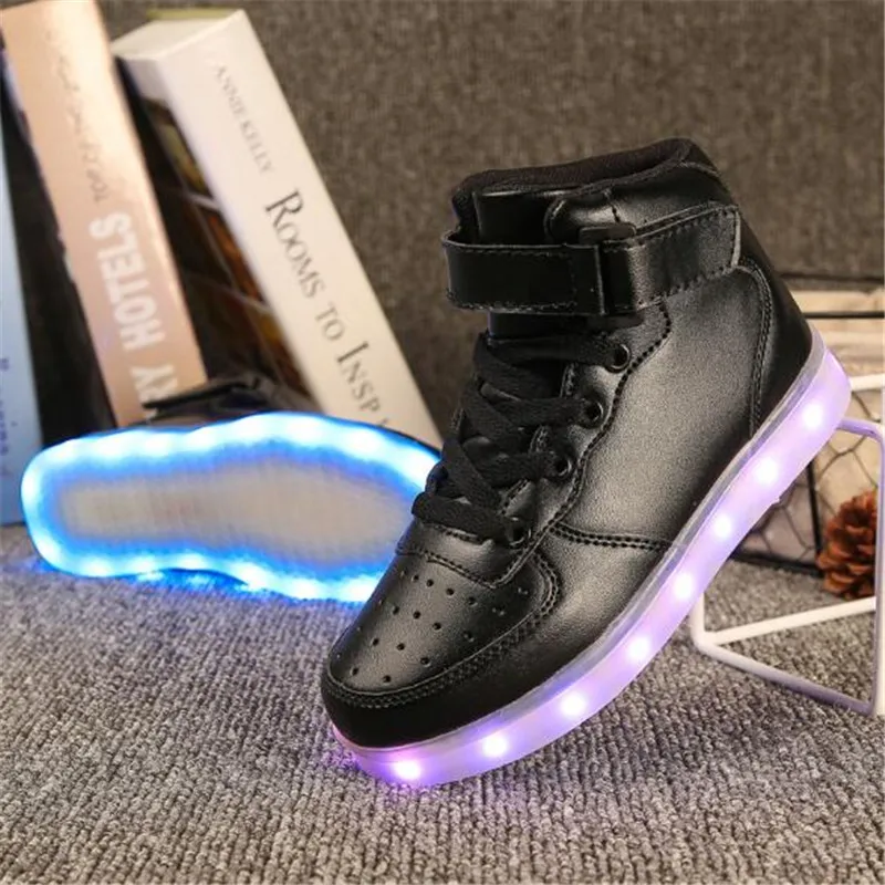 New Children Casual Sports Shoes Student Sneakers High Top Glowing Shoes Boys Girls USB Charging LED Light Shoes Kids 02B New Children Casual Sports Shoes Student Sneakers High Top Glowing Shoes Boys Girls USB Charging LED Light Shoes Kids 02B