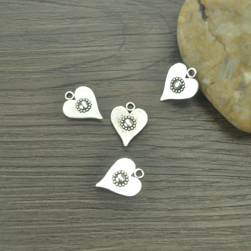 

25 pcs/lot heart Antique Silver Plated Bracelets Charm Pendants Fashion Jewelry Making Findings DIY Charms Handmade 4228B