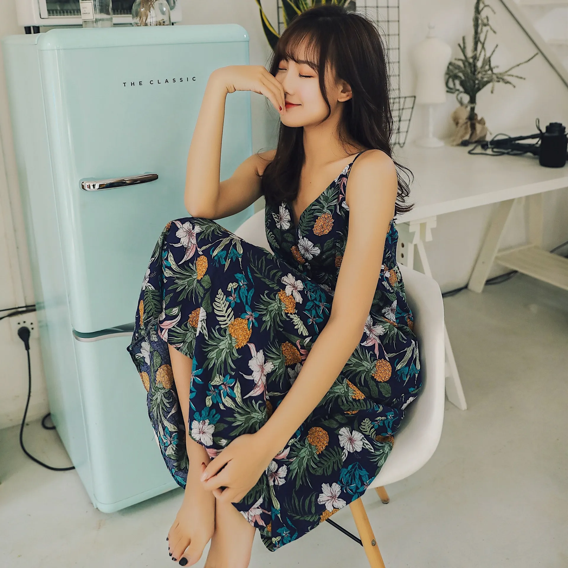 

Silka Surplus Ladies Sexy Lace Satin Cotton Nightdress Sleeveless Nighties V-Neck Female Nightgown Summer 2019