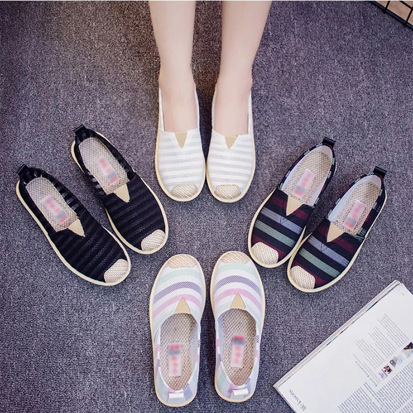 

18 Colors Striped Flat Shoes Woman Spring Summer Old Beijing Cloth Canvas Shoes Casual Lazy Ladies Slip On Loafers For Women