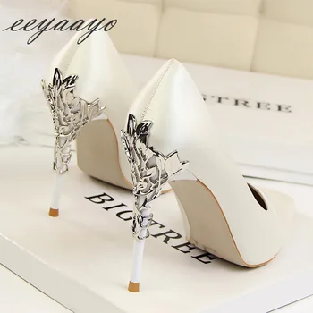 2019 New Spring/Autumn Women Pumps High Thin Heel Metal Pointed Toe Sexy Ladies Bridal Wedding Women Shoes White High Heels sexy stone pattern and metal toe design women s pumps
