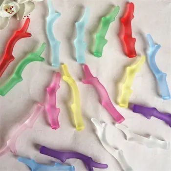 

Meideheng Acrylic Scrub Beads Monochrome Hanging Hole Resin Cheap Beads For Needlework And Jewelry Making 35*41mm 500g/bag