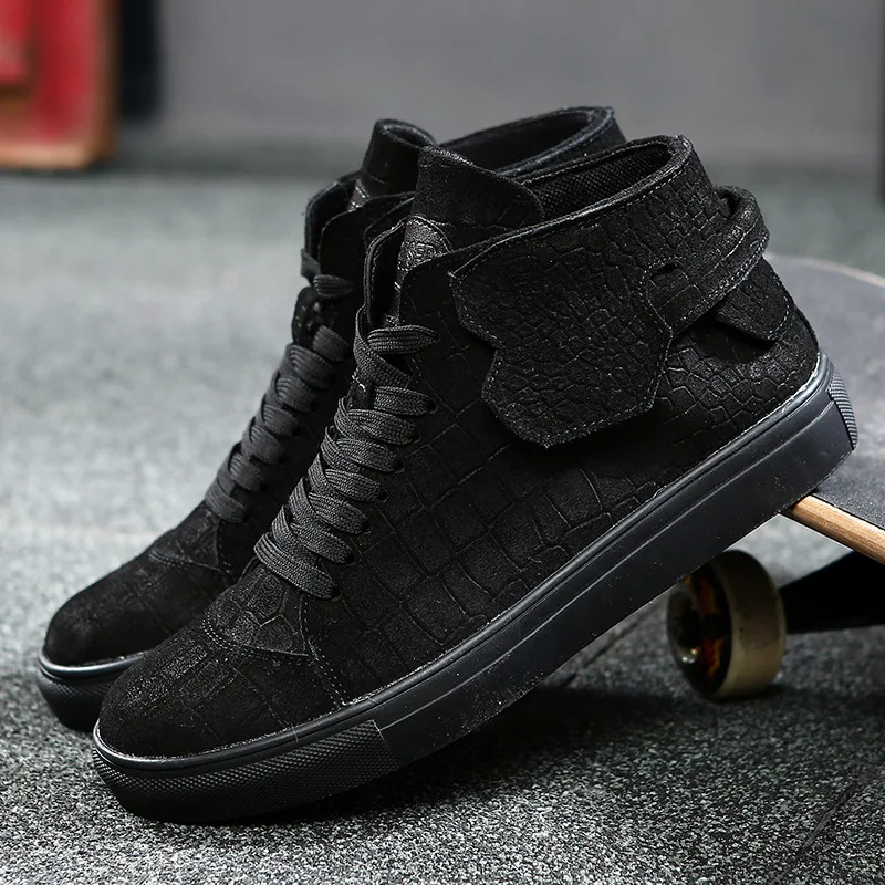 

38-48 Plus Size All Black Mens Shoes 2018 Fashion Retro Lace Up Genuine Leather Shoes Men Outdoor Casual Boots Men High Top Shoe