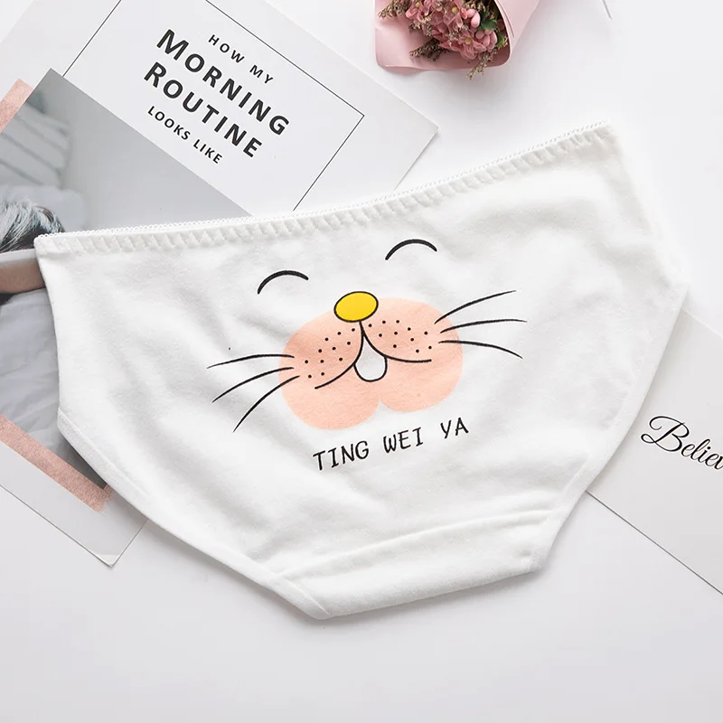 

Cute cartoon printed underwear ladies waist 100% cotton crotch bag hip breathable briefs