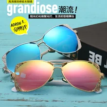 Тип свет Солнцезащитные очки, цвет Мода фильм, большой кадр, узор Стороне Кадра солнцезащитные очки вождения очки 6106