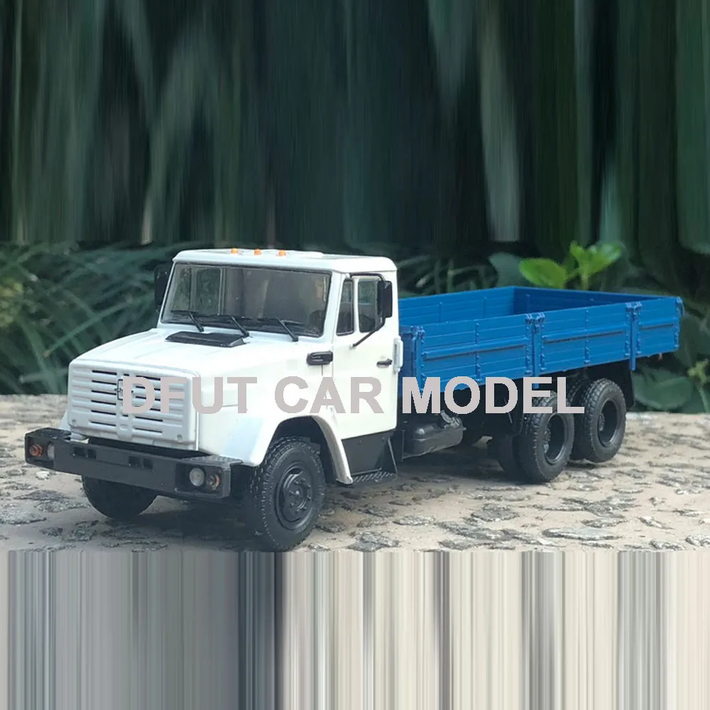1:43 автомобили игрушечные из сплава оригинальные авторизованные Аутентичные
