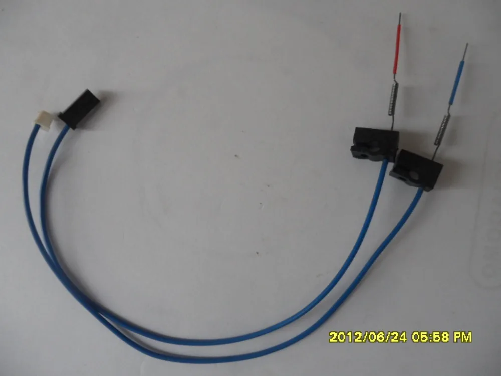 

Lonati L411P-7 Stockings Machine Use Feer 1- 3 Movable Needles Stop Sensor D4900389