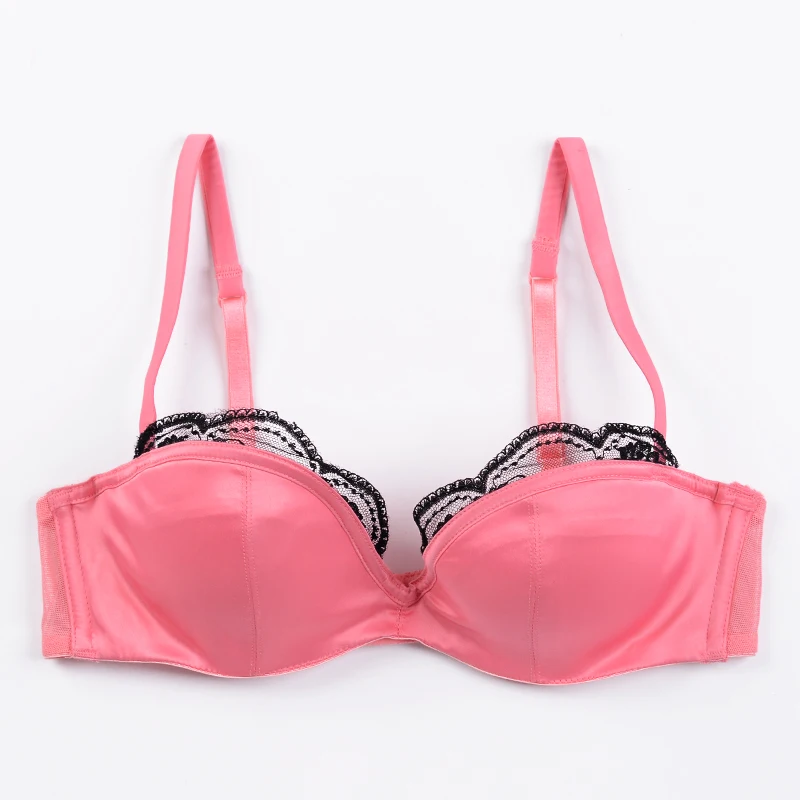 Накладная силиконовая грудь. Tezenis невидимый бюстгальтер. Бюстгальтер без бретелек пуш ап. Силиконовые накладки в бюстгальтер. Силиконовый бюстгальтер.