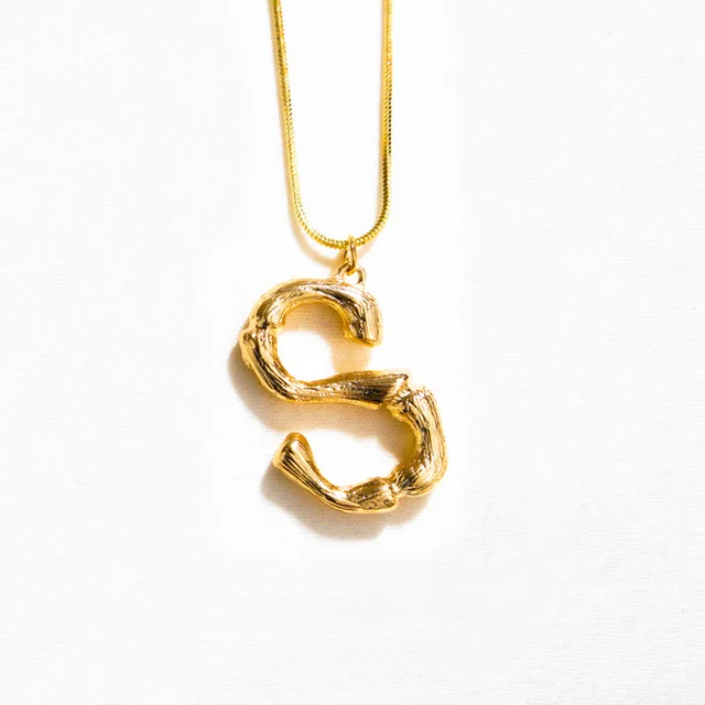 A-Z-26-Letters-Necklace-Personalized-Pendant-Monogram-Big-Letters-Script-Name-Initial-Alphabet-Charm-Necklace.jpg_640x640 (1)
