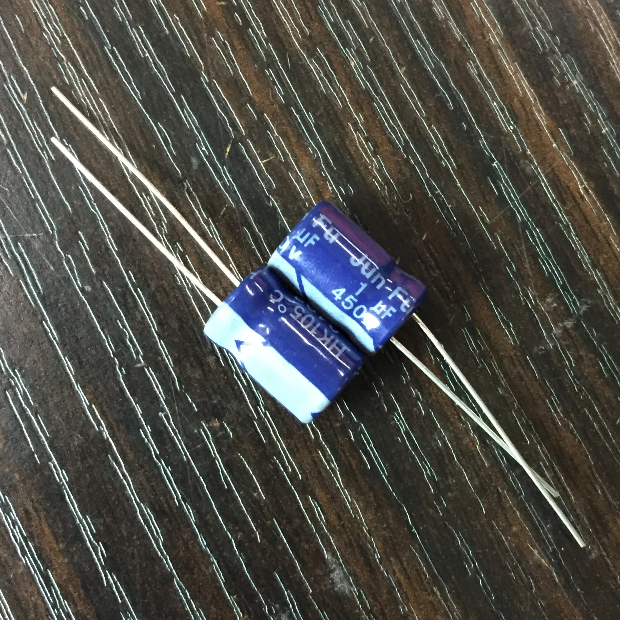 10pcs/50pcs 1uF 450V 8x12.5mm Good Quality 450V1uF Aluminum