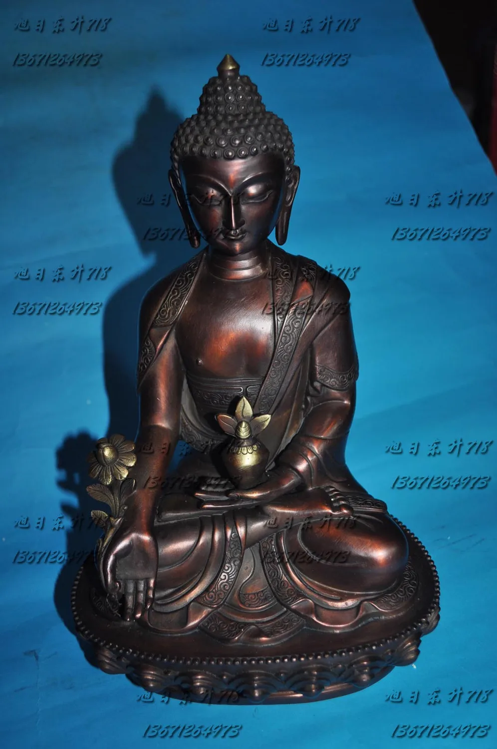 

lifelike bronze nobility craft Statues copper buddha copper buddha 30cm
