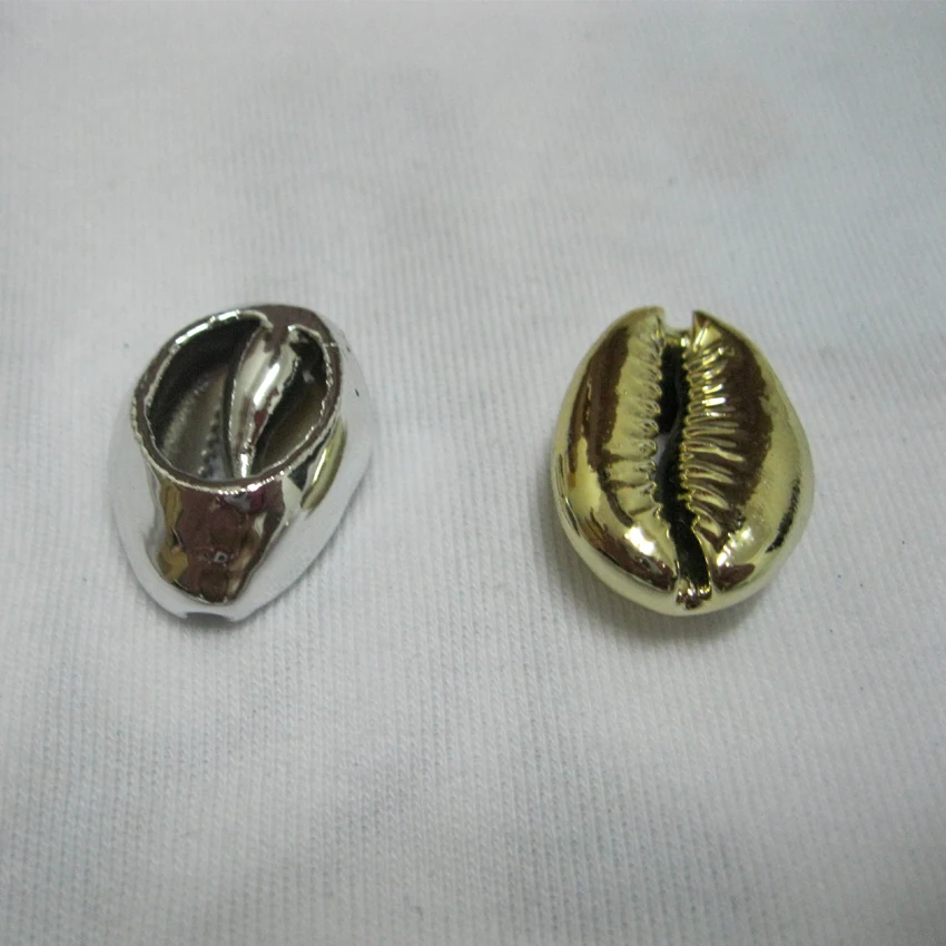 

Natural Real Full Silver Plated Sea Shell Cowrie Pendants Sliver Electroplated Shell Pendants Charm Shell Jewelry Gift for Girl