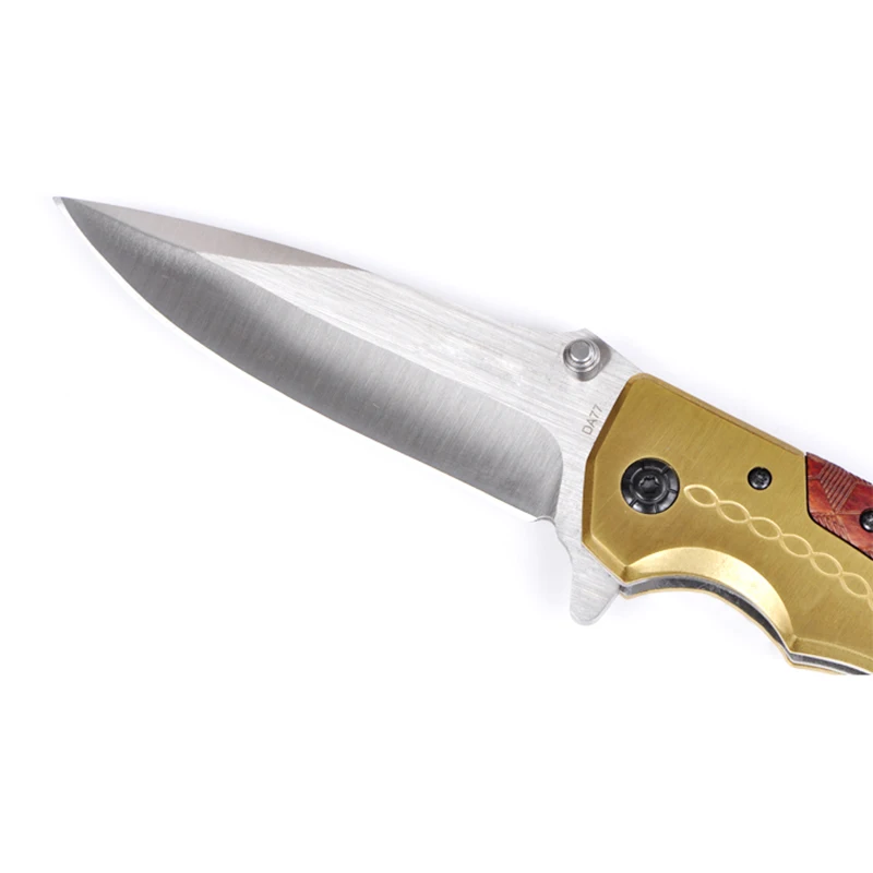 Hunting Folding Blade Knife Stainless Steel Titanium Plating Handle Tactical Knife Outdoor Camping Hand Tool Survival Knives