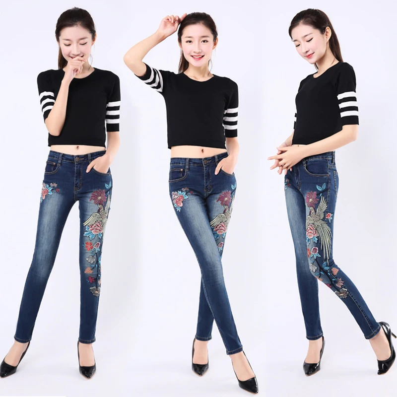 Embroidered Jeans Woman With Bird and Flower Pattern Skinny Denim mom Jeans Femme 2017 Oversized Pencil Pants Plus Size Trousers