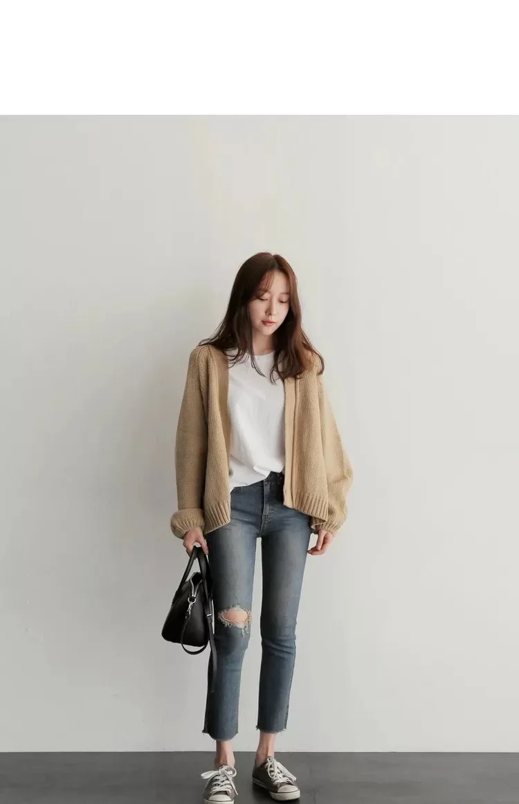 winter New Korean edition loose Pure Color hundred short knitted blouse female outside sweater coat lazy wind cardigan tide winter New Korean edition loose Pure Color hundred short knitted blouse female outside sweater coat lazy wind cardigan tide