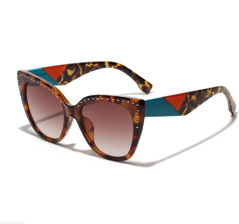

Rivet cat eyes ladies sunglasses boutique fashion glasses new sunglasses