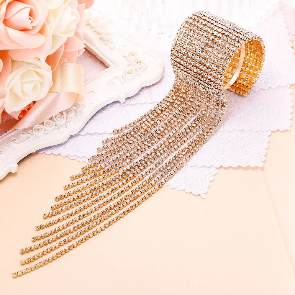 

Tuliper Luxury Bridal Tassel Bracelet Rhinestone Austrian Crystal Wedding Bracelet Women Party Jewelry Gift New Year 2019