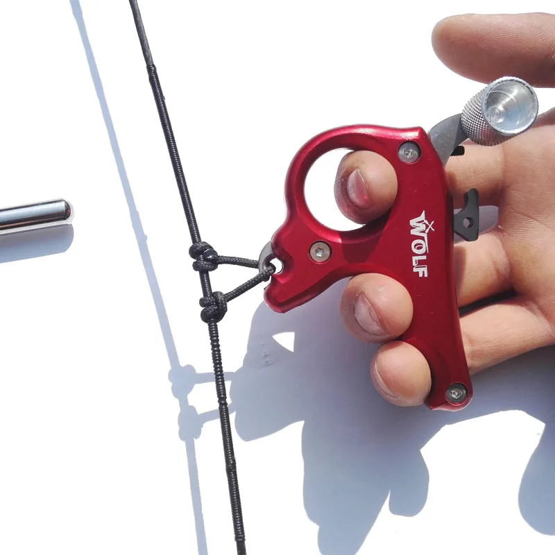 

1pc Archery Release 3 Finger Grip Caliper Compound Bow Release Aids Hunting Archery Shooting fit right and left hand