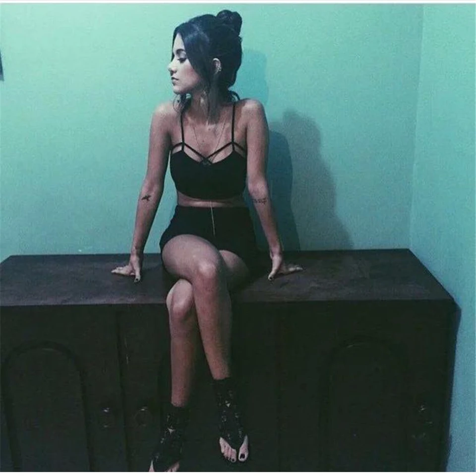 2774237379_1820362143