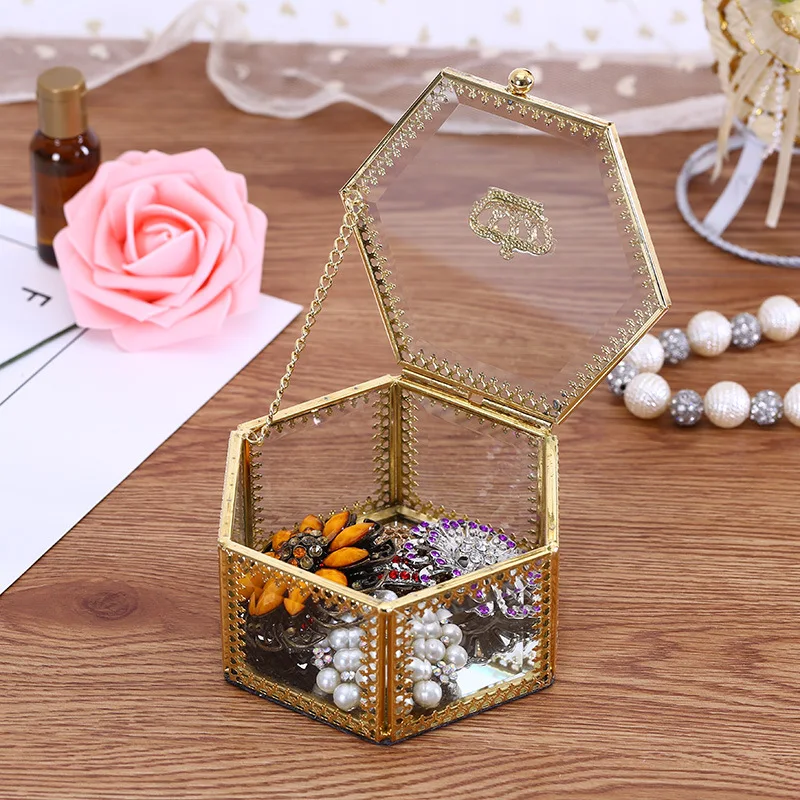 3 Model Glass Metal Items Storage Box European Jewelry Storage Box Creative Clamshell Glass Crafts Decoration Home Storage Bins