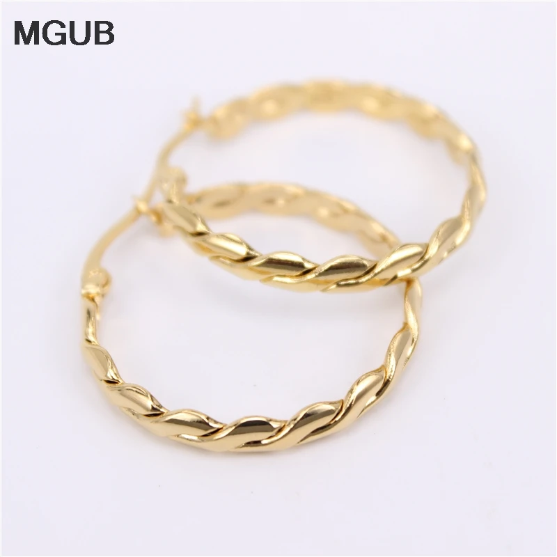 MGUB new design stainless steel fashion jewelry gold color round Hoop earrings for women LH594