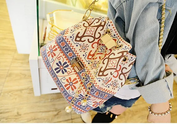 flower small cross-body bag5