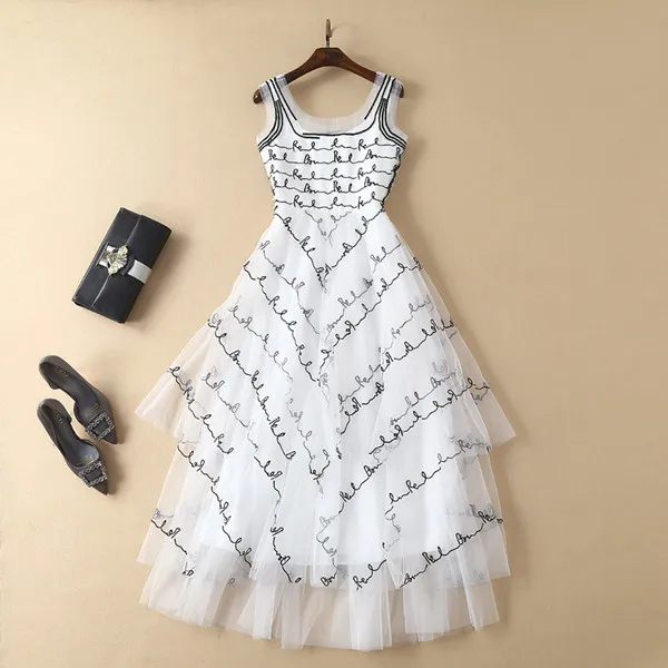 Платье для подиума Роскошное дизайнерское высококачественное летнее Сетчатое платье с вышивкой женское многослойное Тюлевое платье Длинные вечерние платья Vestido - Цвет: Белый