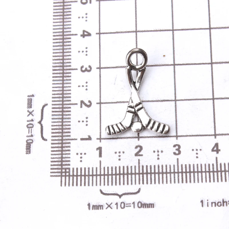 10pc-lot-23-5mm-x-16mm-Hockey-Sticks-Charms-Antique-Silver-Tone-Two-Sided-for-charms (2)