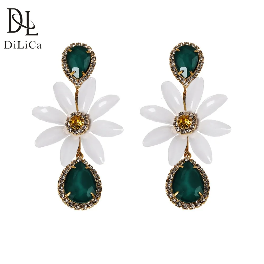 

DiLiCa Trendy Drop Earrings for Women Acrylic Flower Statement Earrings 2019 Female Boho Dangle Earring Party Vacation Jewelry